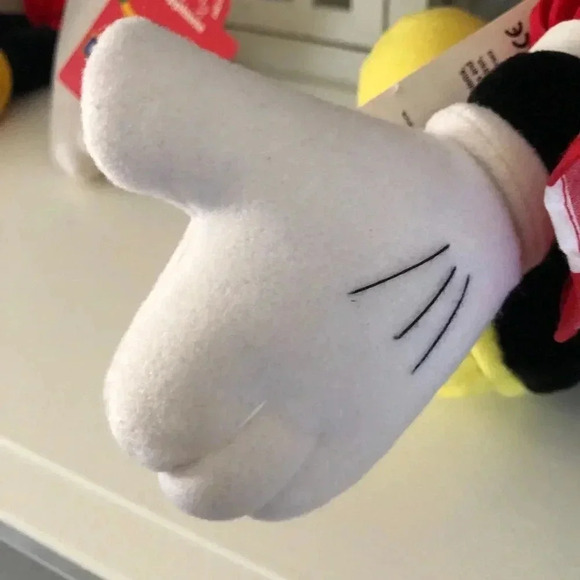 Vintage Plush Minnie & Mickey Mouse - Picture 12 of 12